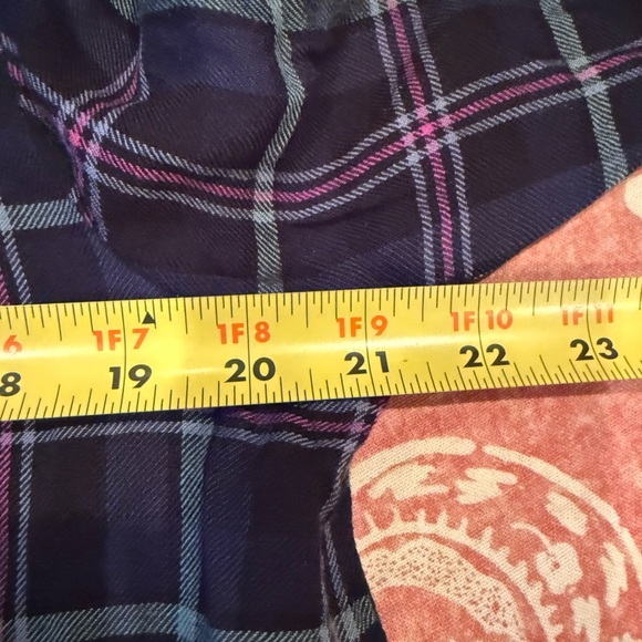 Lucky Brand Purple Plaid VNeck Shirt w flounce rear hem SZ XL - Picture 14 of 14